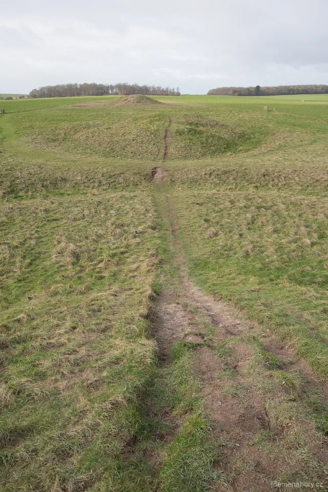 Kopečky u Stonehenge